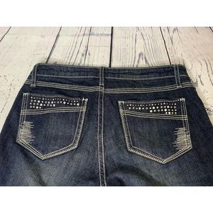 RARE  Women’s Rock 47 by Wrangler Jeans Size 7x 32
